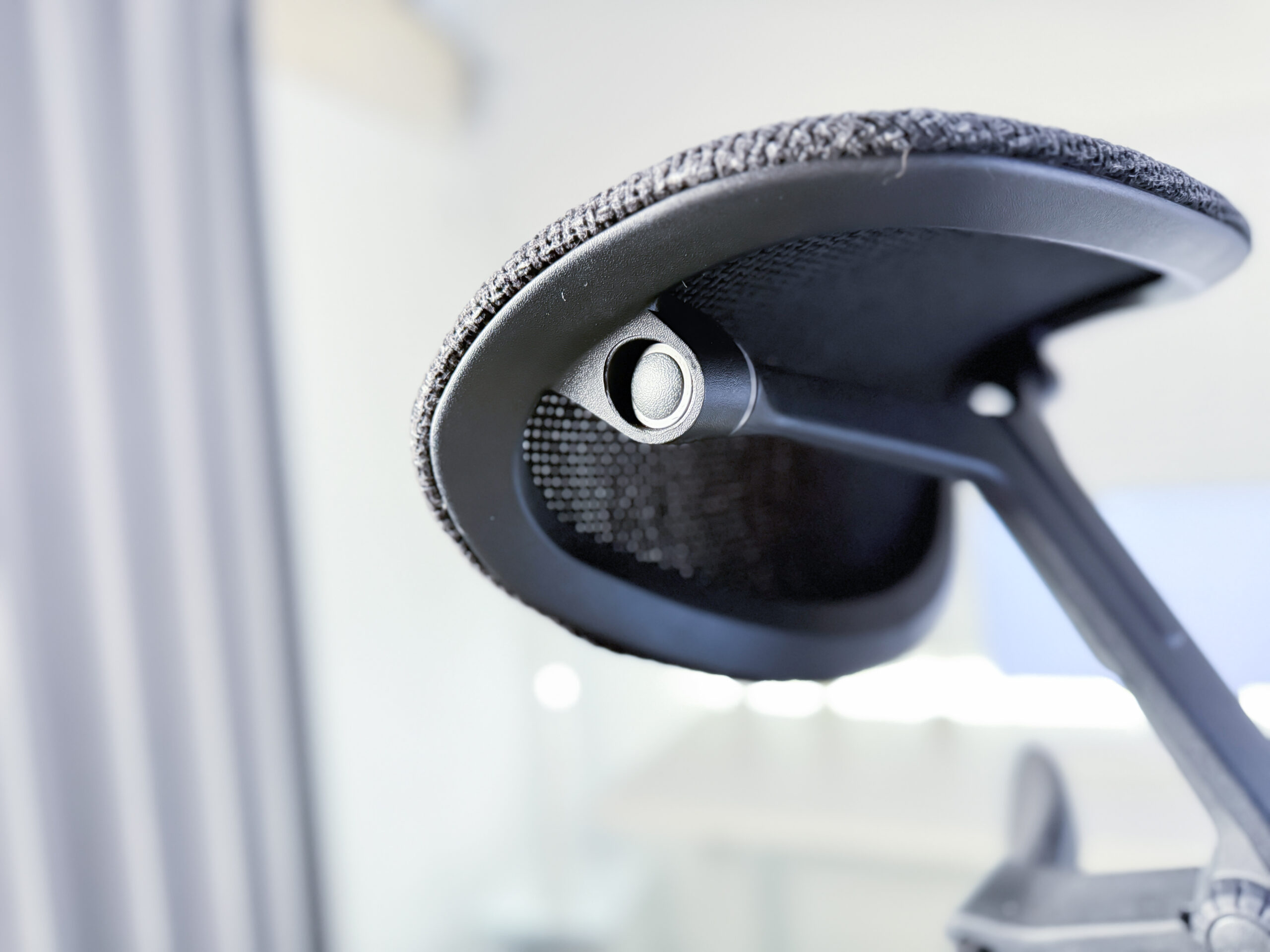 Bouton de réglage de l'appui-tête de la Flexispot C7 Morpher