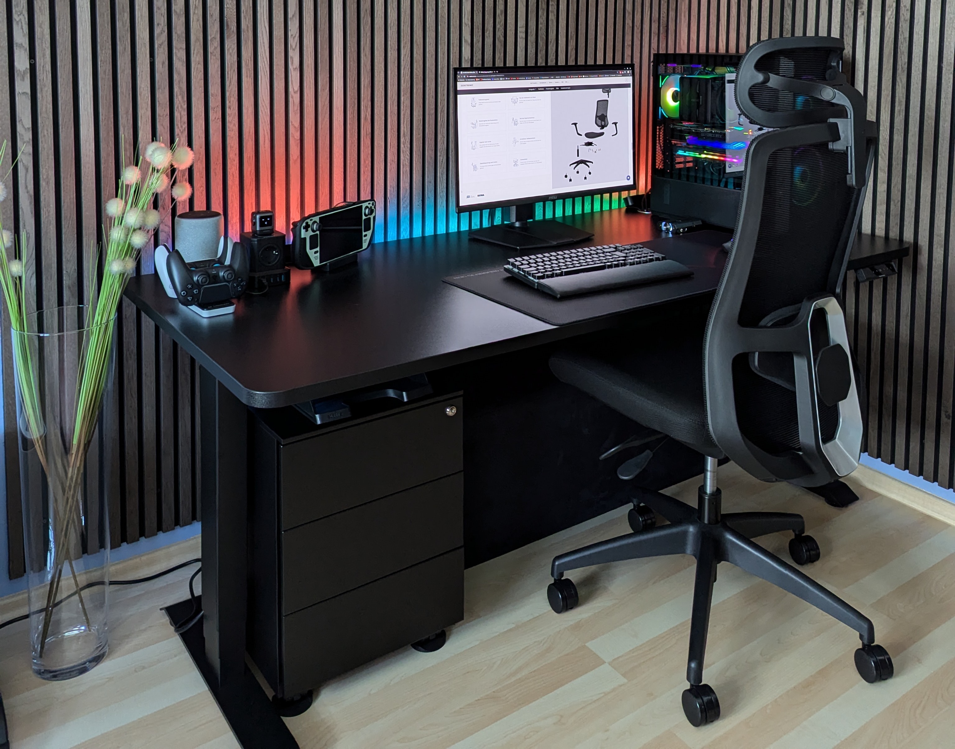 Desktronic SitOne installée dans un vrai bureau à domicile