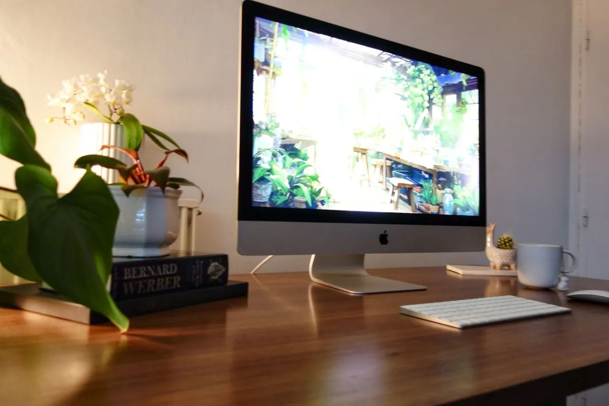 Bureau Flexispot E7 PRO ambiance cosy