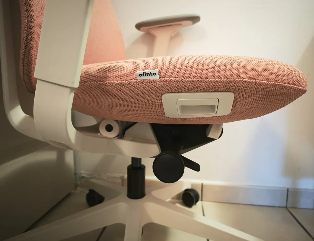 La profondeur d'assise est réglable
